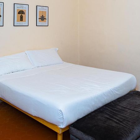 Elegant Apartment Near Piazza Della Signoria Florenz Exterior foto