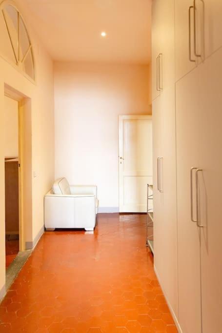 Elegant Apartment Near Piazza Della Signoria Florenz Exterior foto