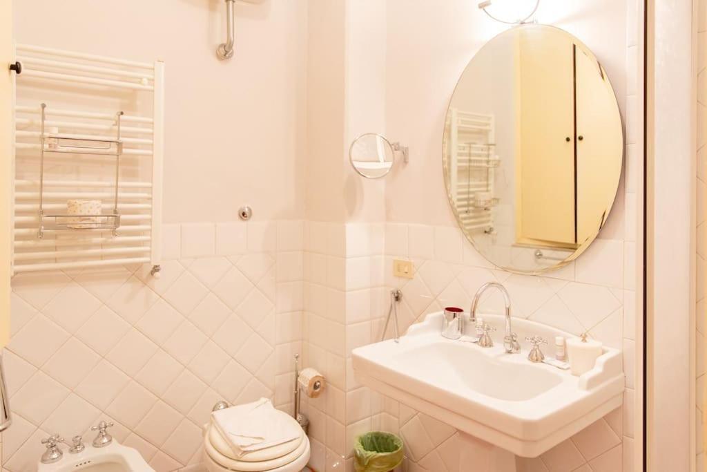 Elegant Apartment Near Piazza Della Signoria Florenz Exterior foto