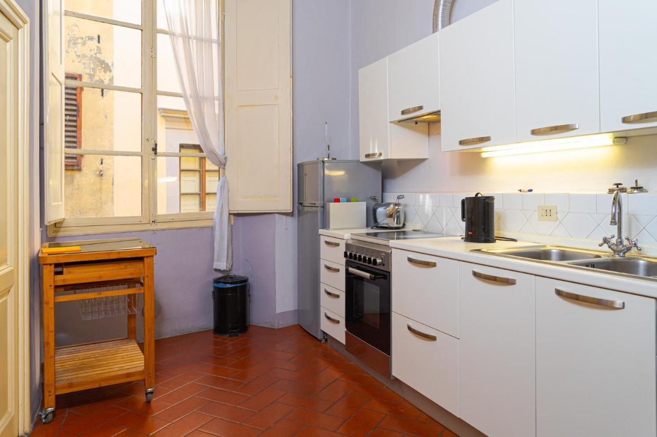 Elegant Apartment Near Piazza Della Signoria Florenz Exterior foto